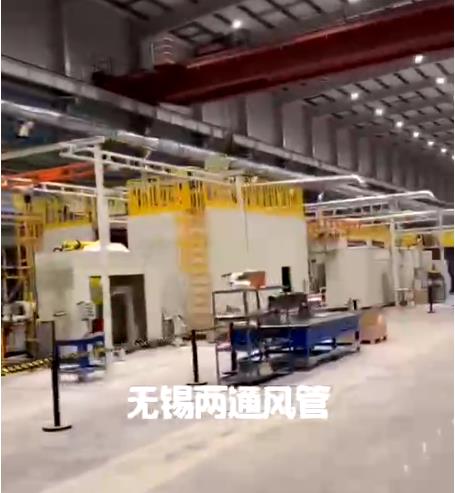 1個月的工期終于接近尾聲，為了節(jié)點大半夜兄弟們都在加班